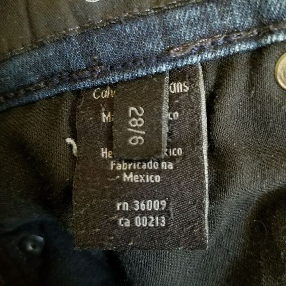 Calvin Klein Jeans - Picture 4 of 4